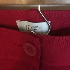 LOFT Pants - Ann Taylor Loft Women’s sz 6 red Capri EUC LOFT Pants - Ann Taylor Loft Women’s sz 6 red Capri EUC
